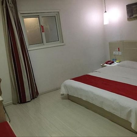 Thank Inn Chain Hotel Shandong Qingdao Laixi Nanjing Road エクステリア 写真
